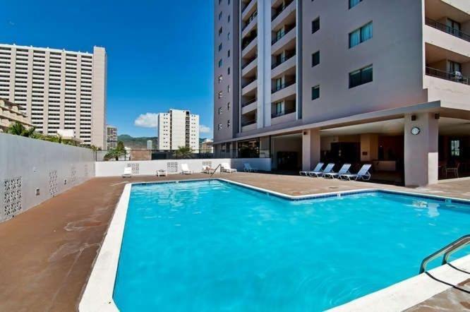 Renovated Bright & Spacious Royal Kuhio Studio Condo Honolulu Exteriör bild